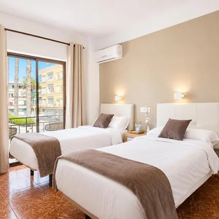 Rocamar Гостевой дом 3*